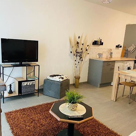 Appartement Avec Parking ラ・ロシェル エクステリア 写真
